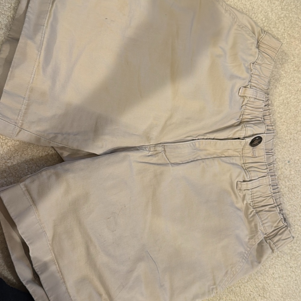 Chubbies Men's Cream Flat Front Shorts